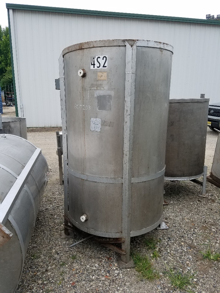 used 500 gallon stainless steel tank.  Has side entering mixer (no drive).  47